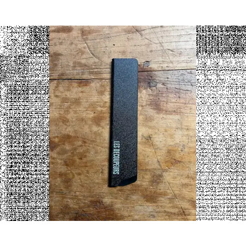 1 Prot&egrave;ge Lame - NOIR - 16,5 x 3,5 cm - pour lame inf&eacute;rieure &agrave; 16 cm - Sabatier-K