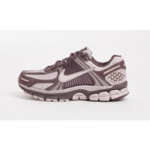 Nike zoom vomero 5